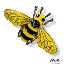 🥳 3/$26 Mint Bee Brooch - Yellow Black Enamel NWT